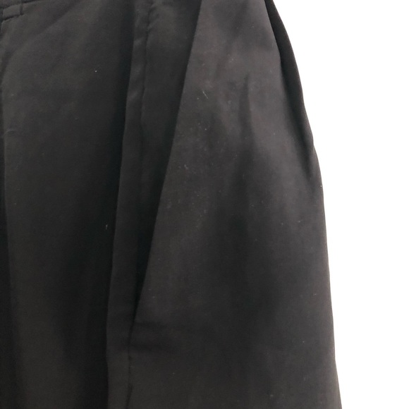 H&M Mini Skirt with Pockets - Picture 3 of 7